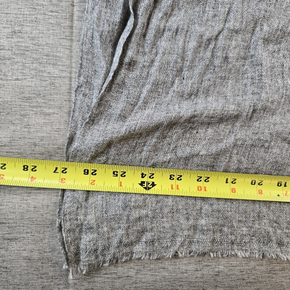 100% Cashmere Scarf Shawl Made in Nepal Gray Woven Long Rectangular 27' X 78" - Picture 7 of 8